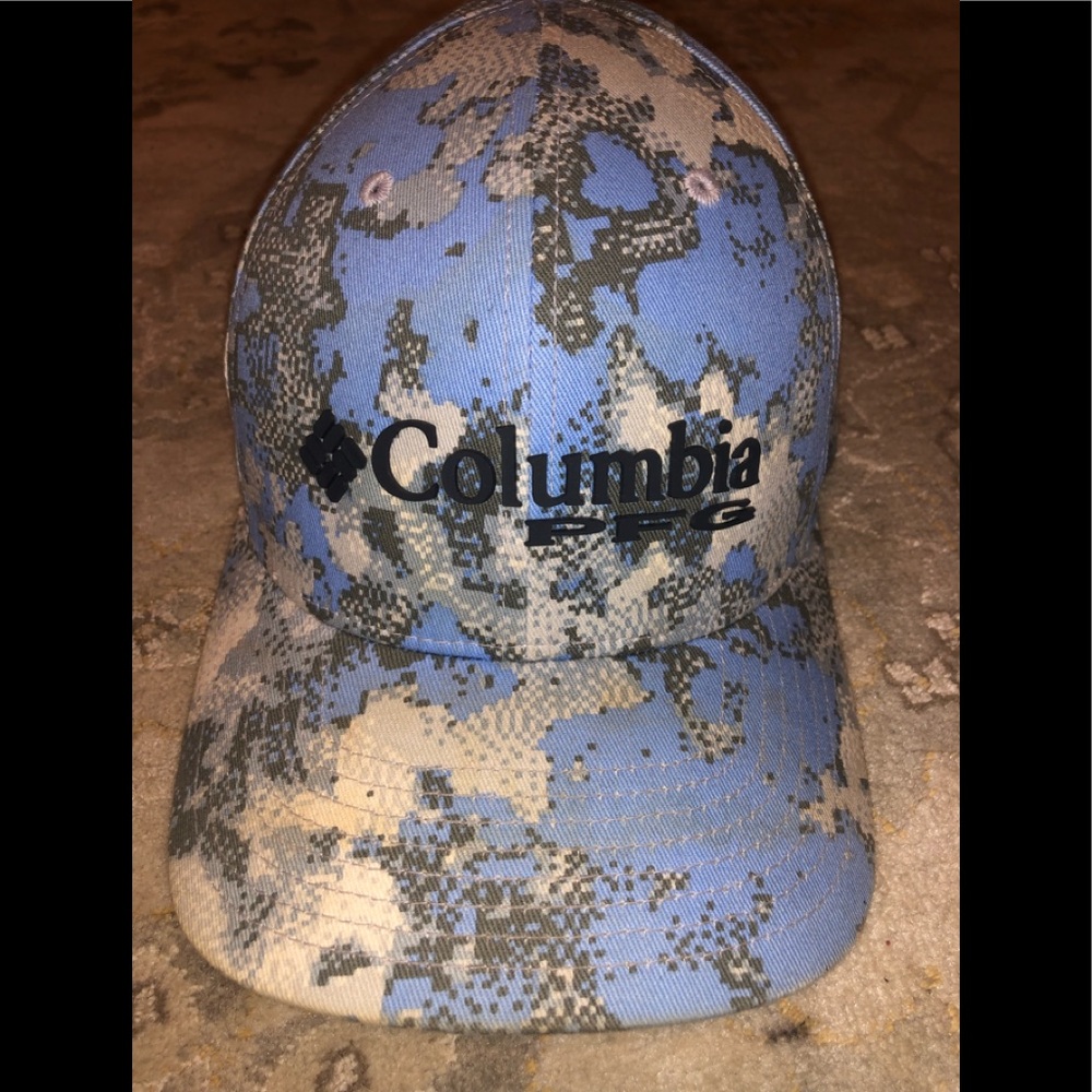 Columbia hat
